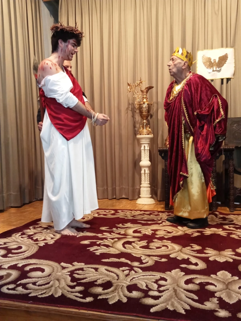 Juicio de Jesús ante Pilato… en el Hogar san Rafael de las Hermanitas de Córdoba